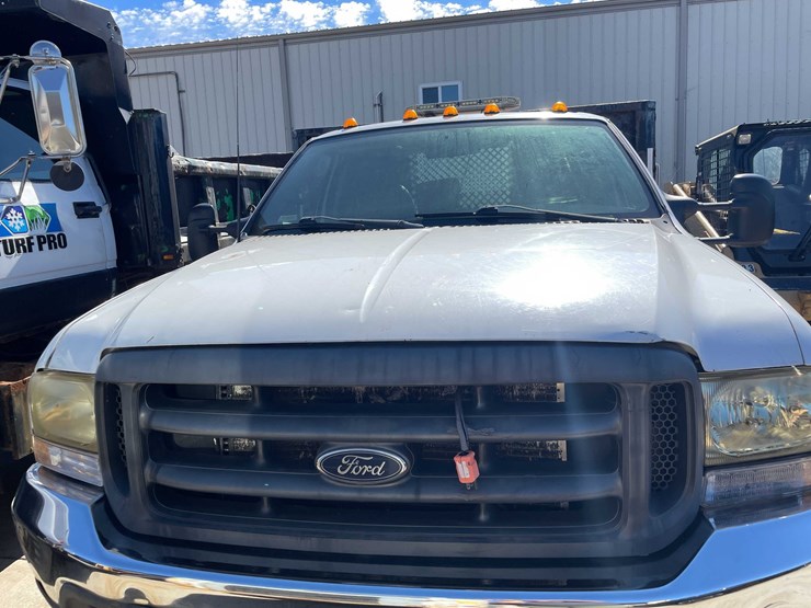 2002-ford-f450-image-38