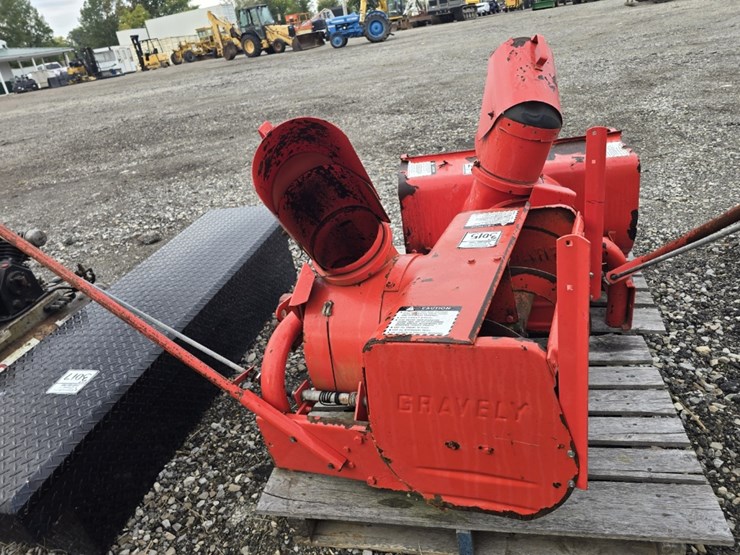 gravely-snow-blower-attachment-image-1