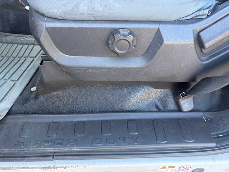 2016-ford-f450-image-24