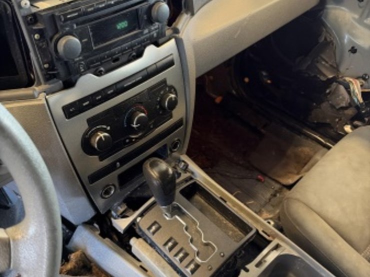 2007-jeep-grand-cherokee-image-22