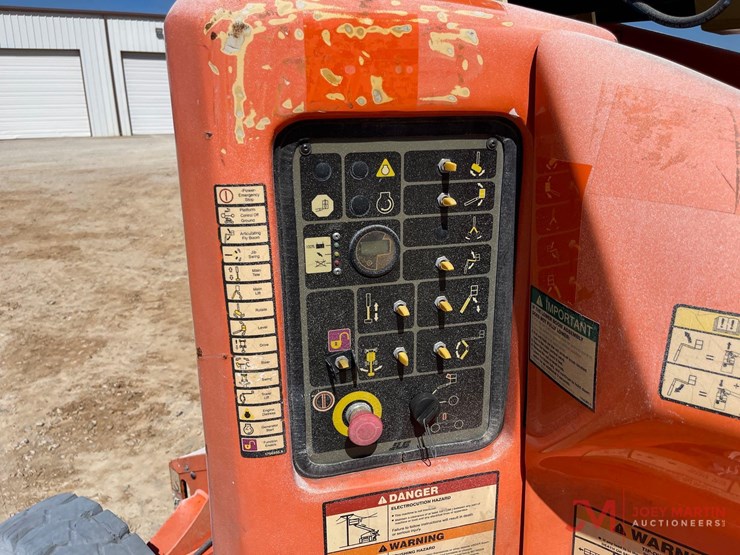 2018-jlg-e450aj-image-13