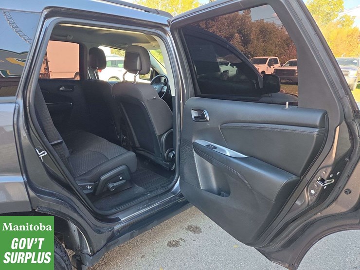 2017-dodge-journey-image-26