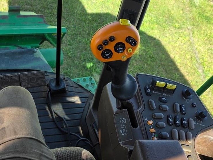 2001-john-deere-9750-sts-image-8