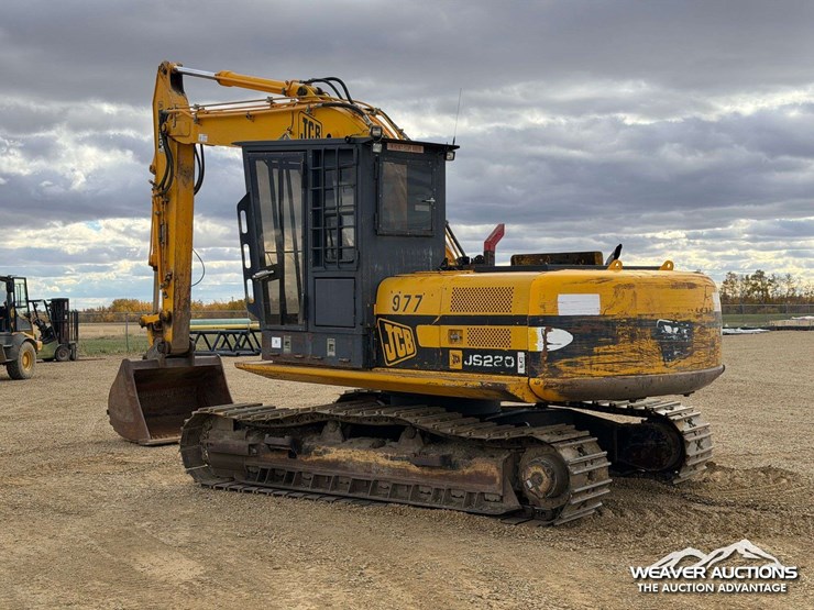 jcb-js220-lc-image-4
