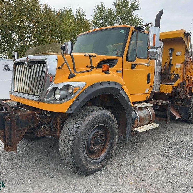 2009 INTERNATIONAL 7600