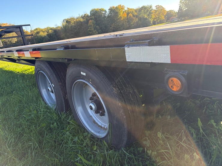 #636-•-2024-handi-trailer-(has-wi-title)-(helenville,-wi)-image-9
