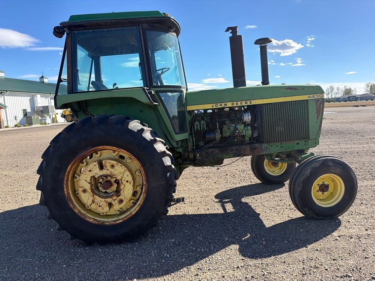 john-deere-4430-image-6
