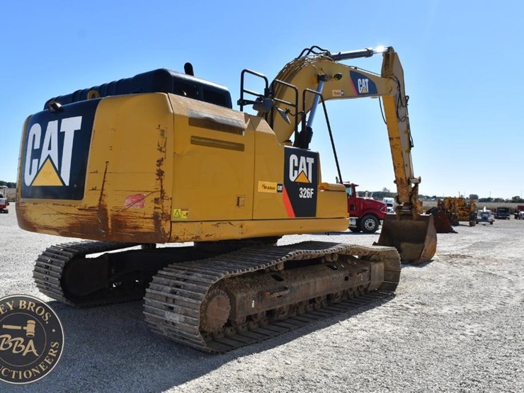 2018-caterpillar-326fl-image-22