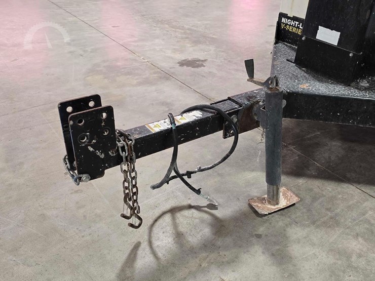 2018-allmand-bros-night-lite-v-series-nlv-image-15