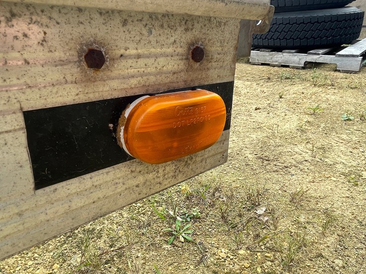 #3045-•-aluma-load-master-2-place-snowmobile-trailer-image-19