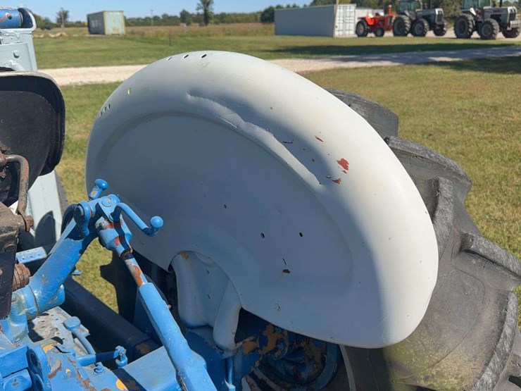 ford-tractor-image-24