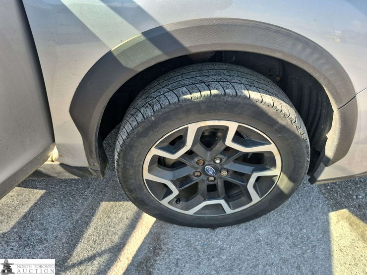2016-subaru-crosstrek-image-27
