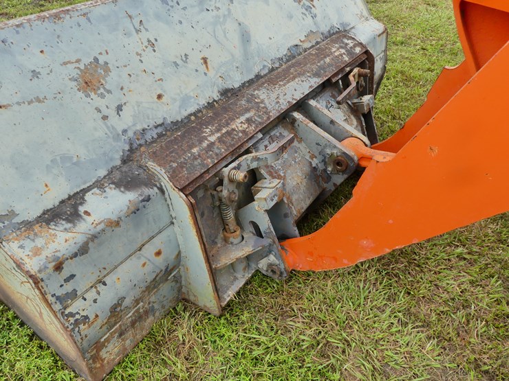 kubota-r520s-image-9
