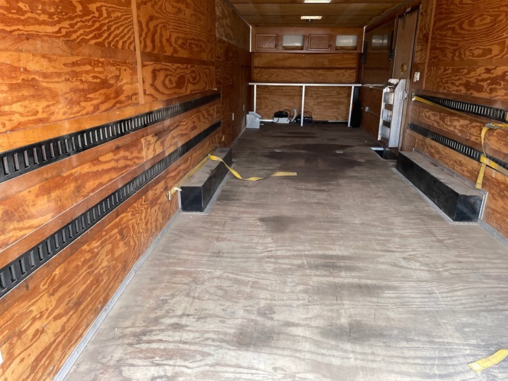 #111-•-1997-pace-30'-enclosed-trailer-(has-wi-title)-image-47