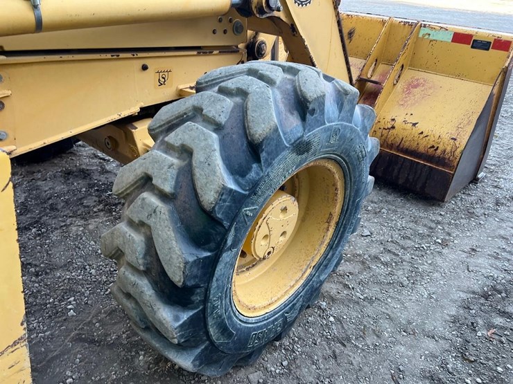 2006-deere-310sg-image-23