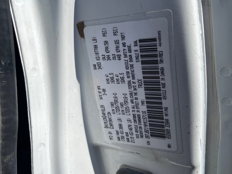 #2753-•-2000-dodge-ram-(title-in-delay)-image-31