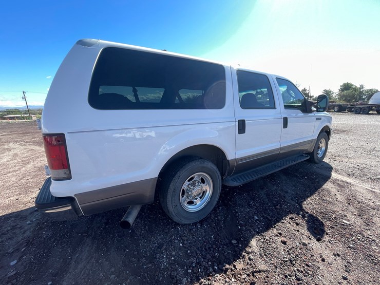 2003-ford-excursion-image-84