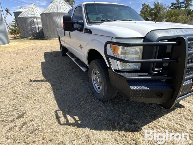 2011-ford-f350-image-18