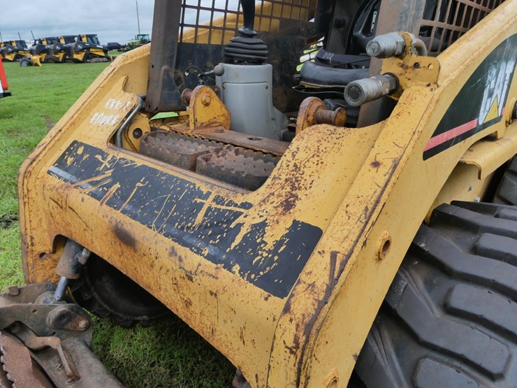 2003-caterpillar-226-image-10