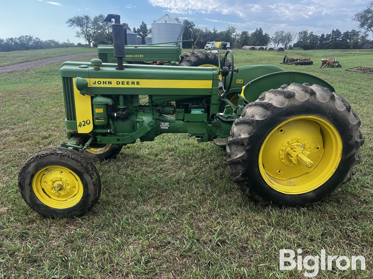 1956-john-deere-420-image-8