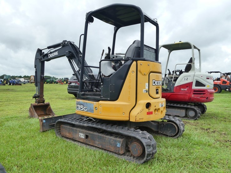2018-deere-85g-image-4