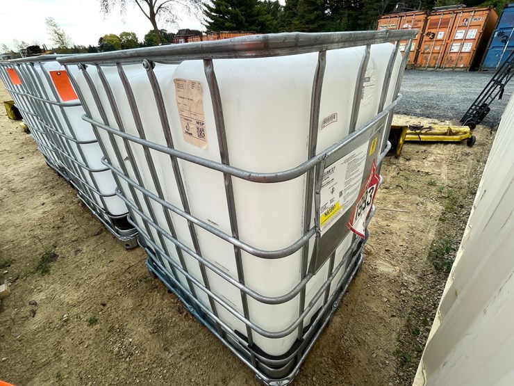 #3062-•-caged-poly-water-totes-image-3