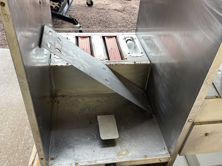 #4676-•-mobile-food-warming-station-image-33