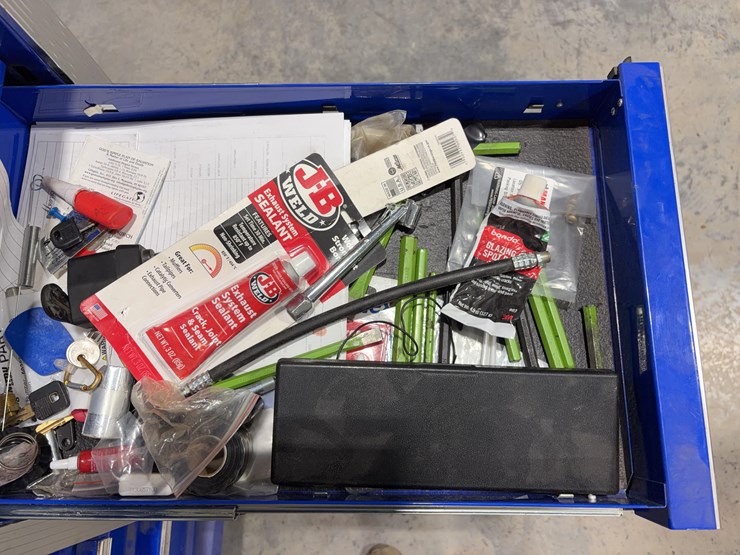 us-general-tool-box-and-tools-image-27