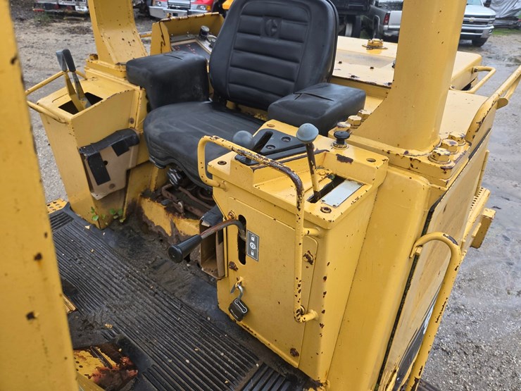 caterpillar-963-image-32