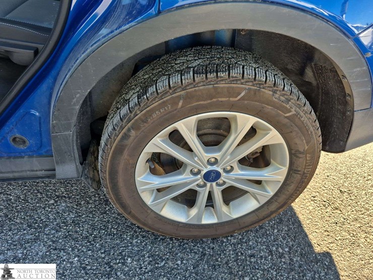2018-ford-escape-image-23