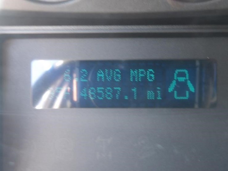 2011-ford-f550-image-21