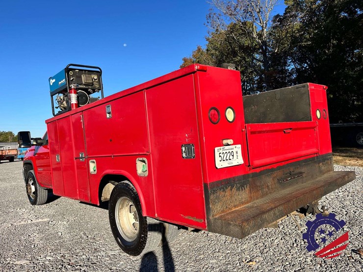 2019-gmc-sierra-3500-image-30