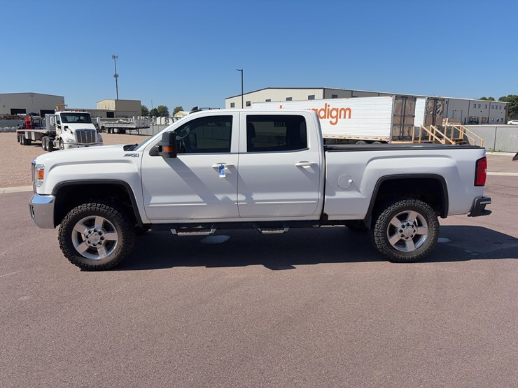 2019-gmc-sierra-2500-image-7