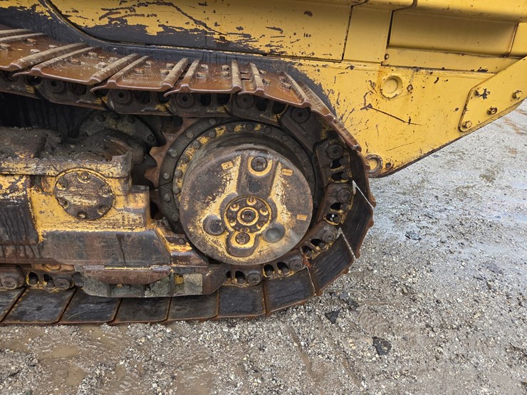 caterpillar-963-image-24