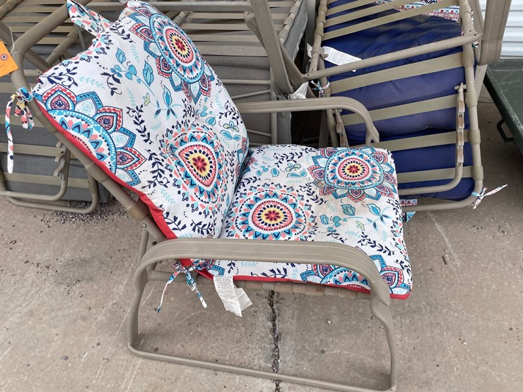 #4657-•-(7)-lawn-chairs-image-2