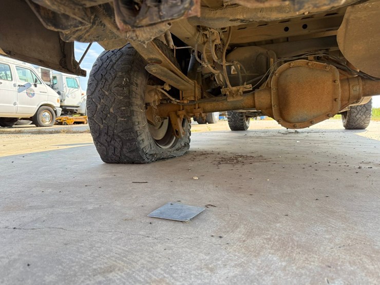 2010-ford-f150-image-21