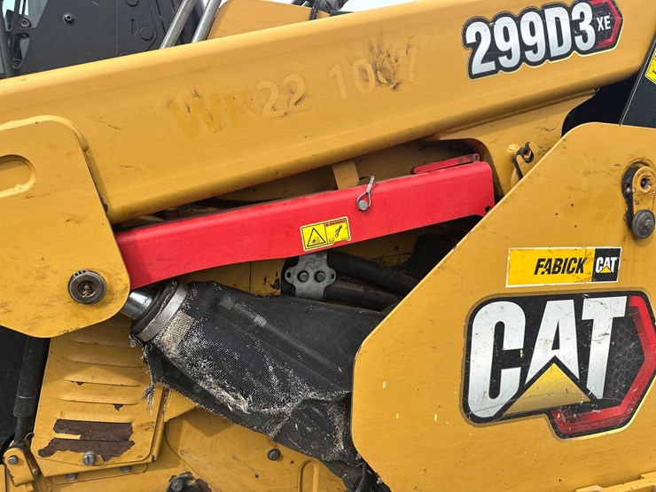 caterpillar-299d3-xe-image-22