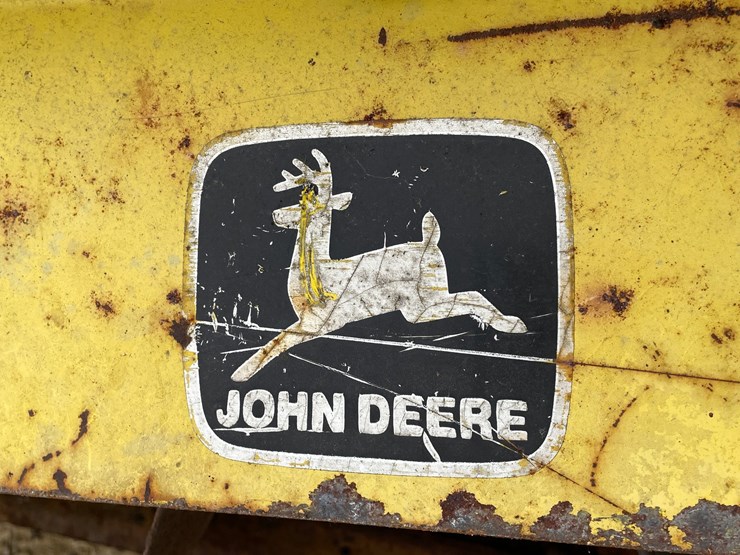 john-deere-318-image-52