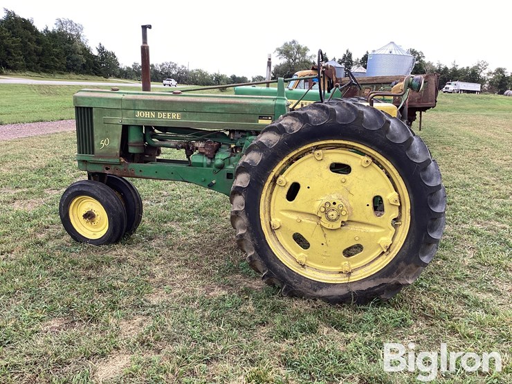 1953-john-deere-50-image-8