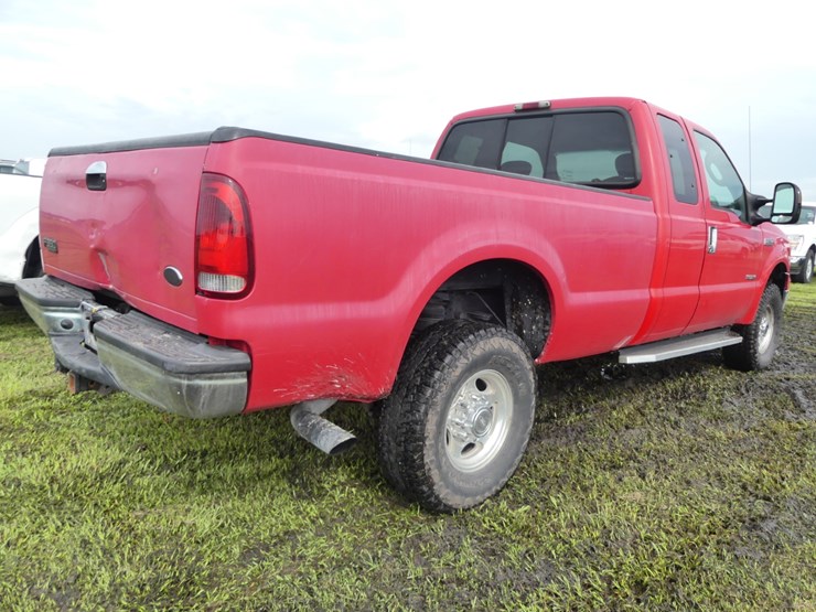 2004-ford-f350-image-3