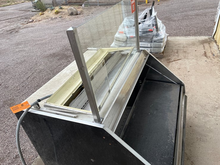 #4686-•-hussmann-refrigerated-display-case-image-3