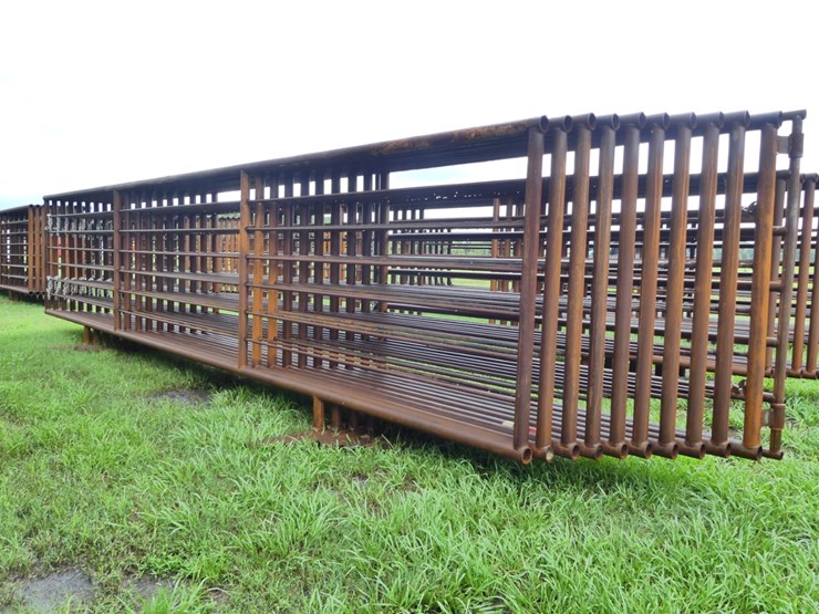 (10)-24'-free-standing-panels-image-3