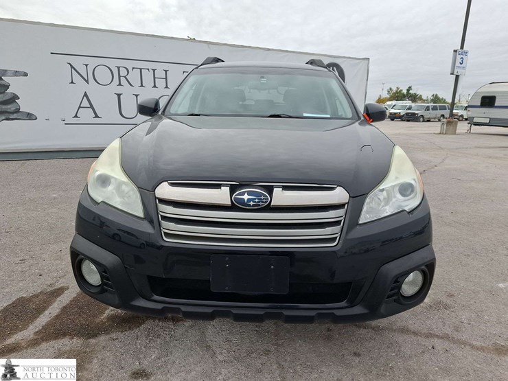 2014-subaru-outback-image-2
