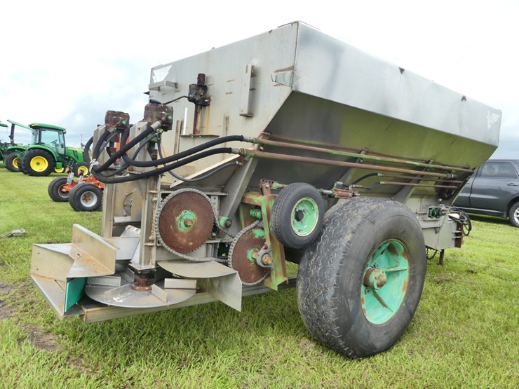 conibear-pt-3-ton-spreader-image-3