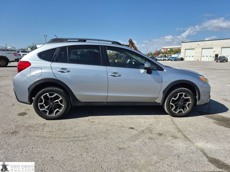 2016-subaru-crosstrek-image-4