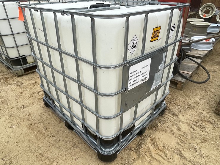 #3044-•-caged-poly-water-totes-image-5