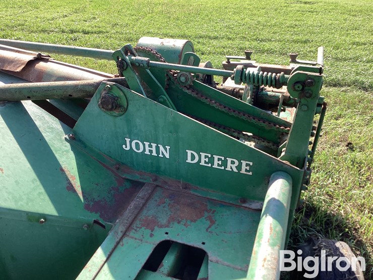 john-deere-14t-image-14