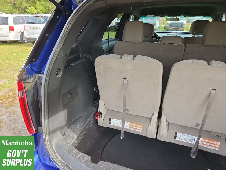 2013-ford-explorer-image-26