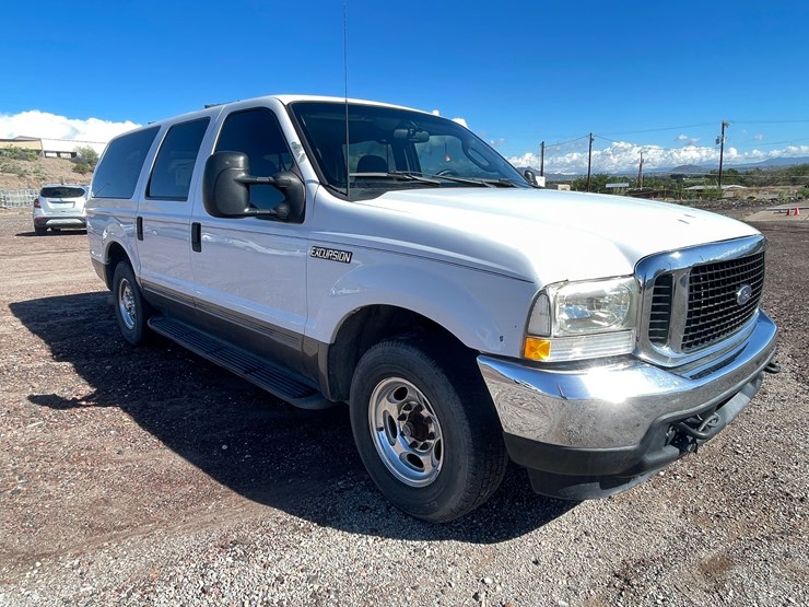2003-ford-excursion-image-63
