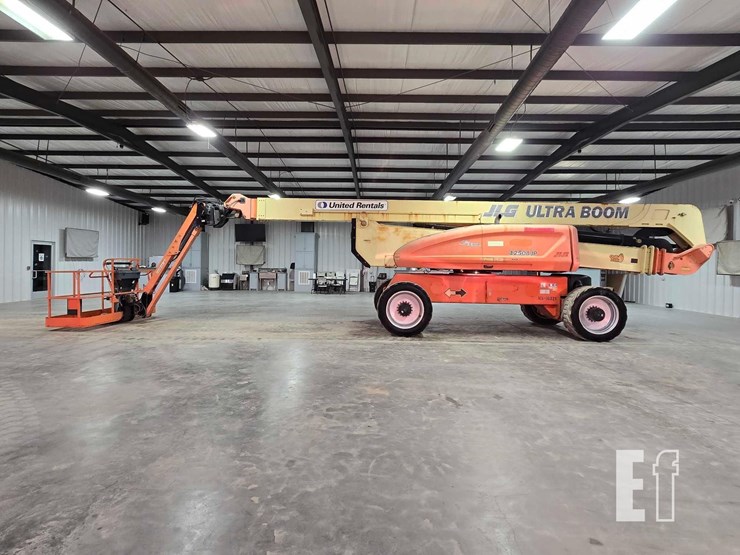 2016-jlg-1250ajp-image-5